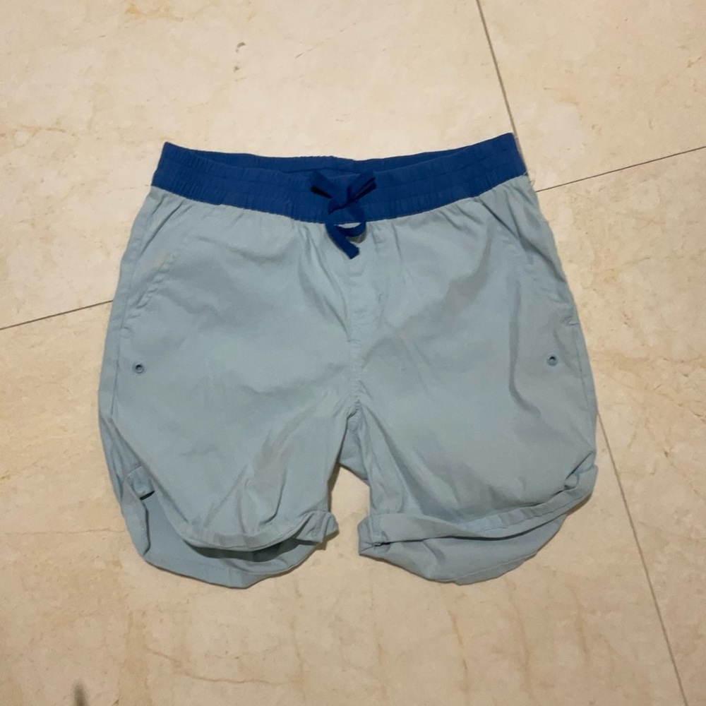 Eddie Bauer swim shorts🦜